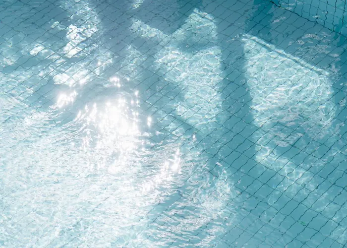 Hotel Eden Roc Marina