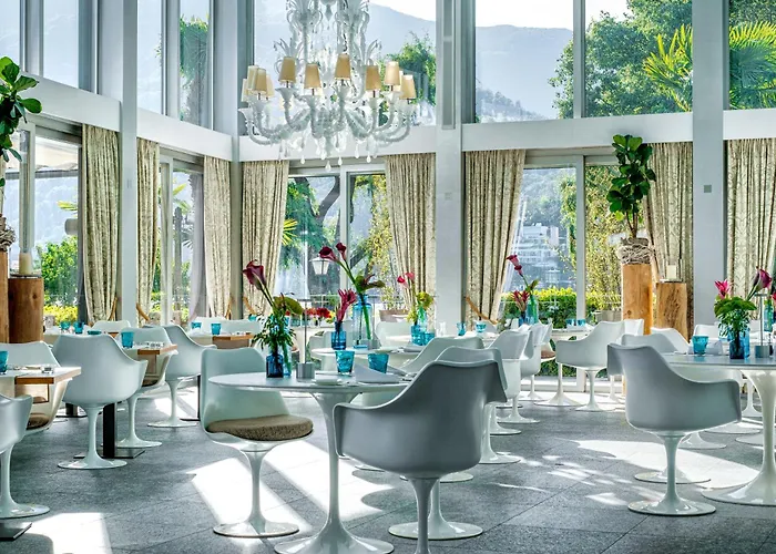 Otel Eden Roc Marina *