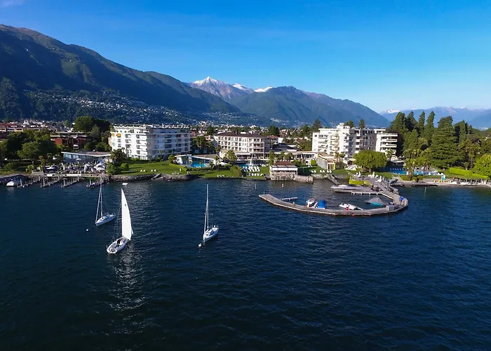 Eden Roc Marina Hotel *