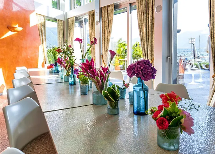 Otel Eden Roc Marina *